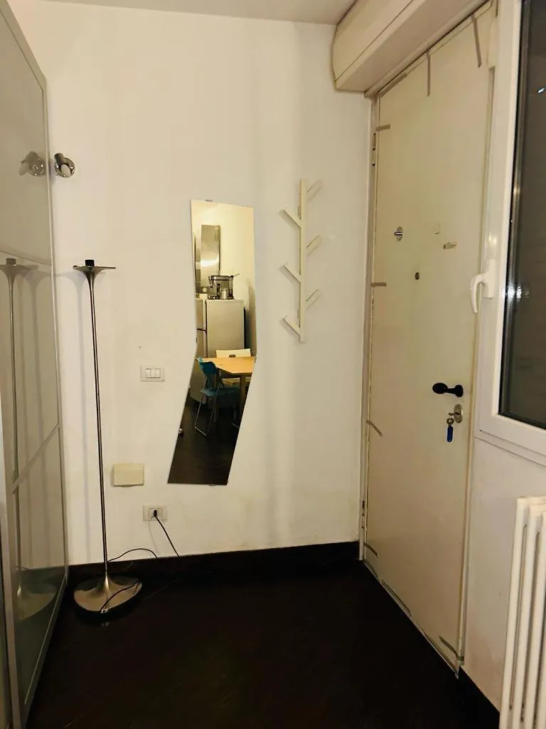 Easy Room Italy Prada Milan Apartment